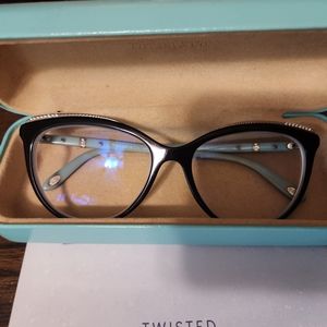 Women's prescription glasses